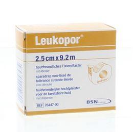 Afbeeldingen van Leukopor Hechtpleister non-woven 9.2 m x 2.5 cm