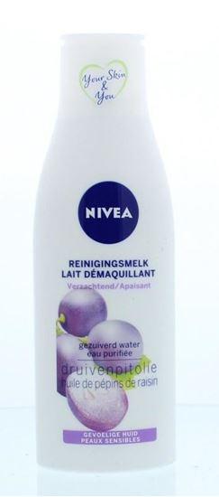 Nivea Essentials reinigingsmelk sensitive 200 Milliliter