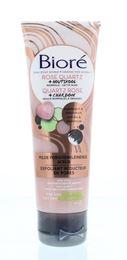 Biore Rose quartz houtskool scrub 110 Milliliter